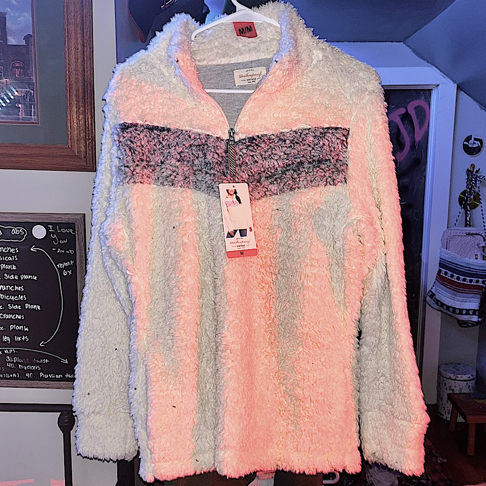 Weather proof fuzzy qaurter zip Brand new with tags!